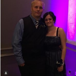 Meet your Posher, Devin